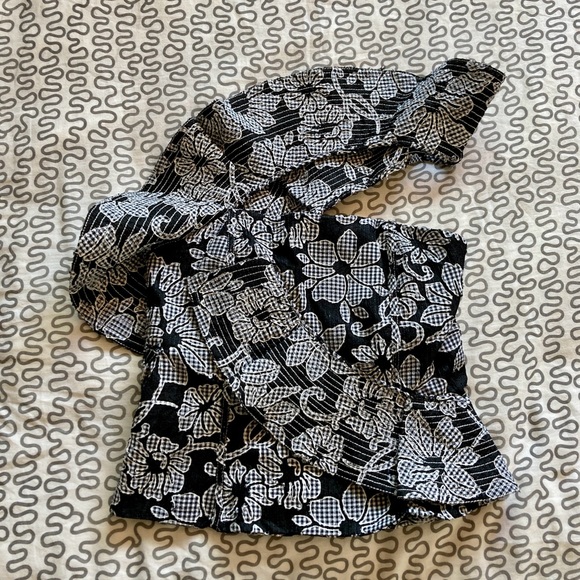 Zara Black Floral One Shoulder Ruffle Top Sz M - Picture 5 of 7